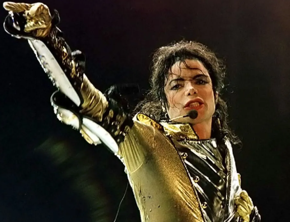 michael-jackson-torehkan-rekor-baru-lewat-lagu-lawasnya